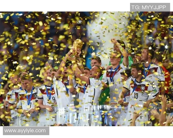 德国足球明星全景图集展现德国队球员风采与传奇时刻